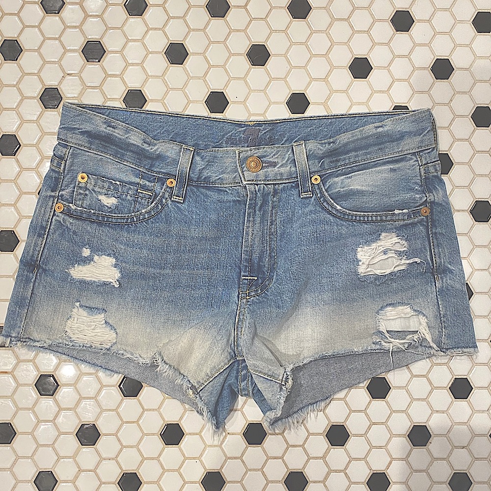 Like New 🦄 7 For All Mankind Denim Shorts SZ 26